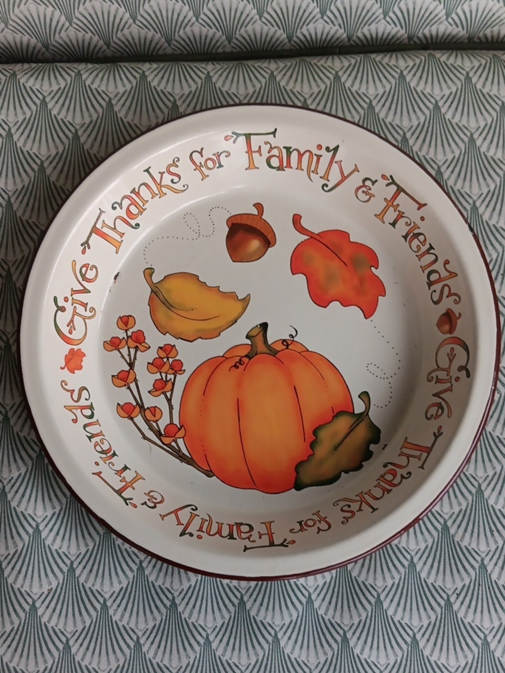 Y2K Gooseberry Patch Metal Harvest Pumpkin Pie Plate. 10"